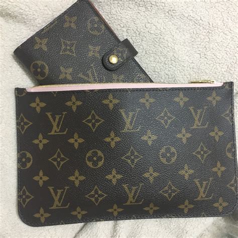 louis vuitton pay in 4.